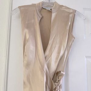 Bloomingdale’s Brand silk wrap top -2P. New & never used but no tags